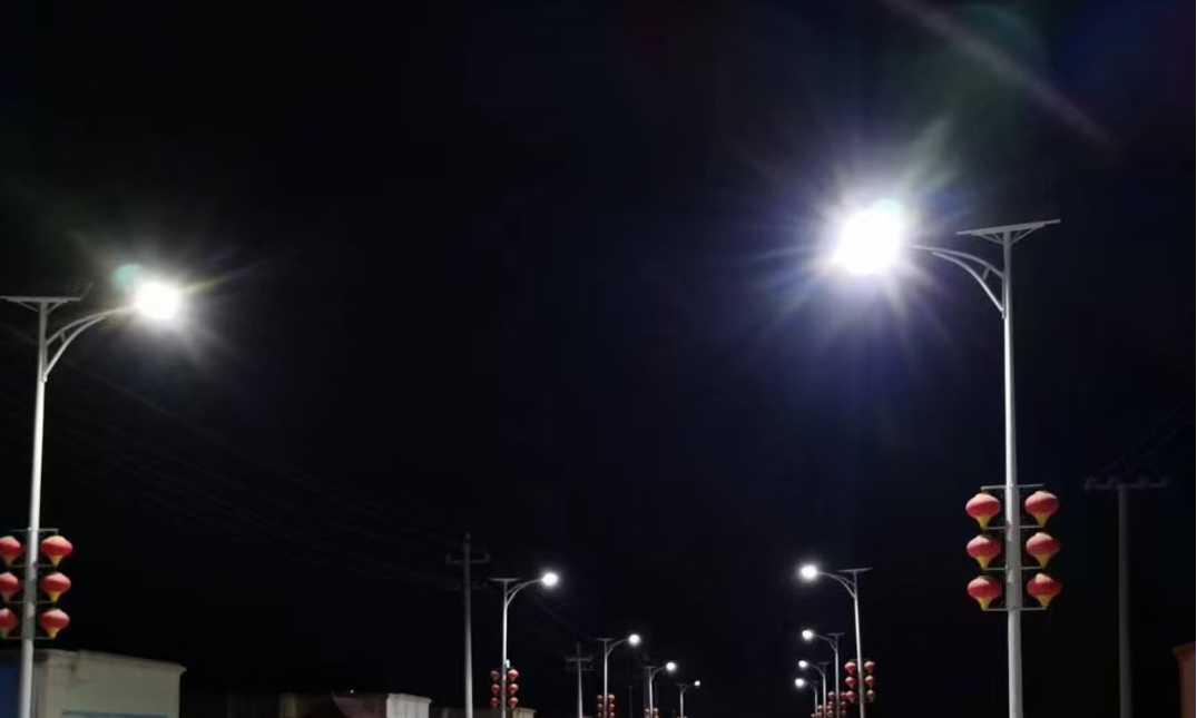 太陽(yáng)能路燈一體和分體的區(qū)別有哪些